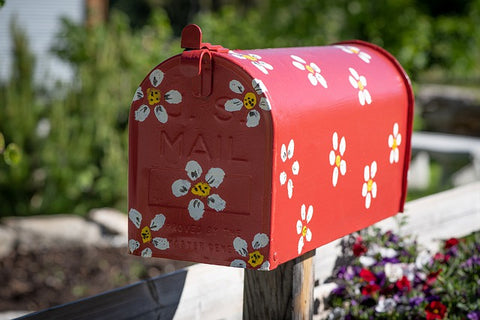 pretty mailbox - mailbox landscaping ideas