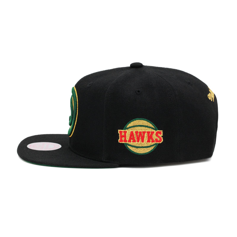 Atlanta Hawks Mitchell & Ness BHM Snapback Hat Black