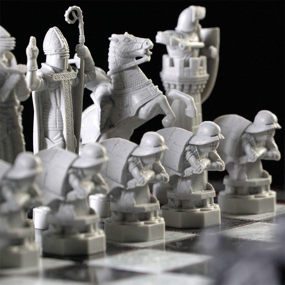 Коллекция шахматных фигур из Гарри Поттера