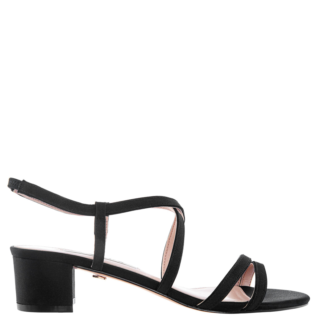 nina gaelen sandals