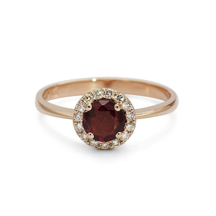 The Garnet Rosso Engagement Ring