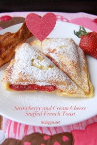 Strawberry-and-Cream-Cheese-Stuffed-French-Toast-NoBiggie.net_-399x600