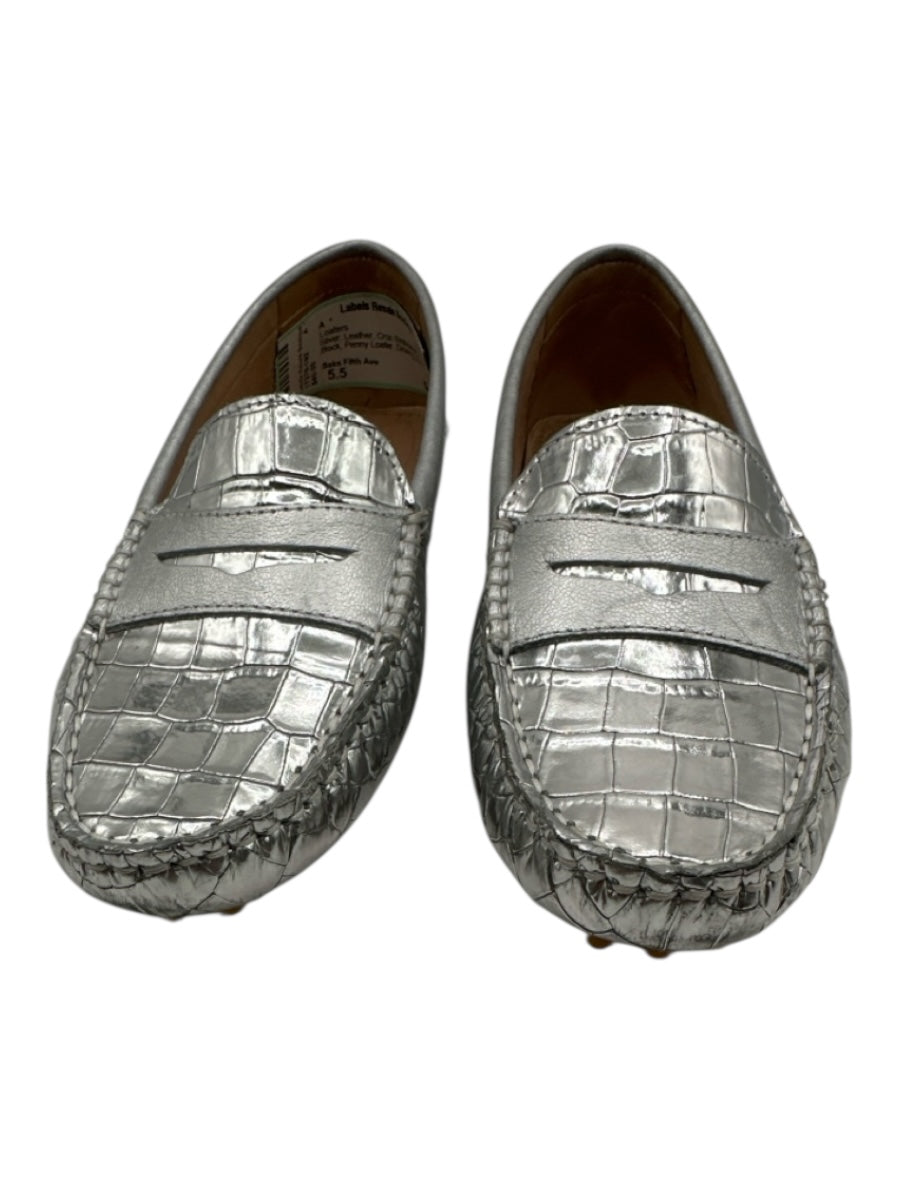 Saks Fifth Ave Shoe Size 5.5 Silver Leather Croc Embossed Fabric Block Loafers