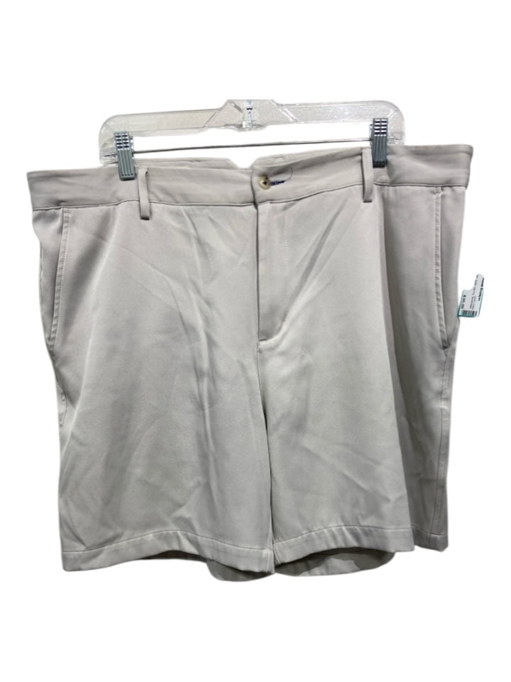 Onward Reserve Size 40 Khaki Polyester Solid Zip Fly Men's Shorts