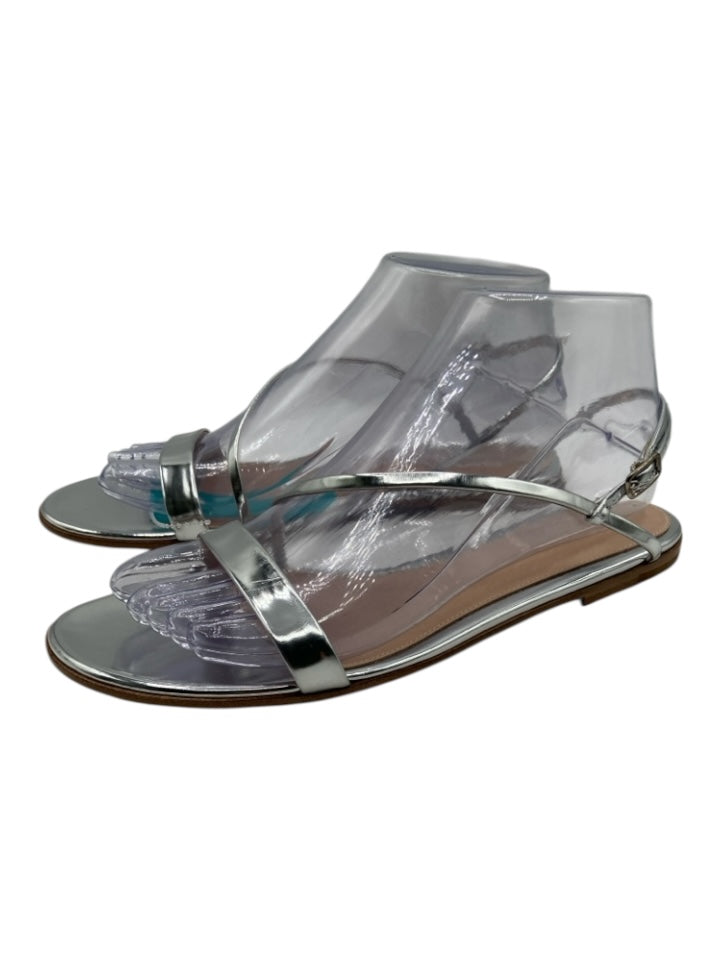 Gianvito Rossi Shoe Size 38 Silver Back Strap Almond Open Toe Sandals