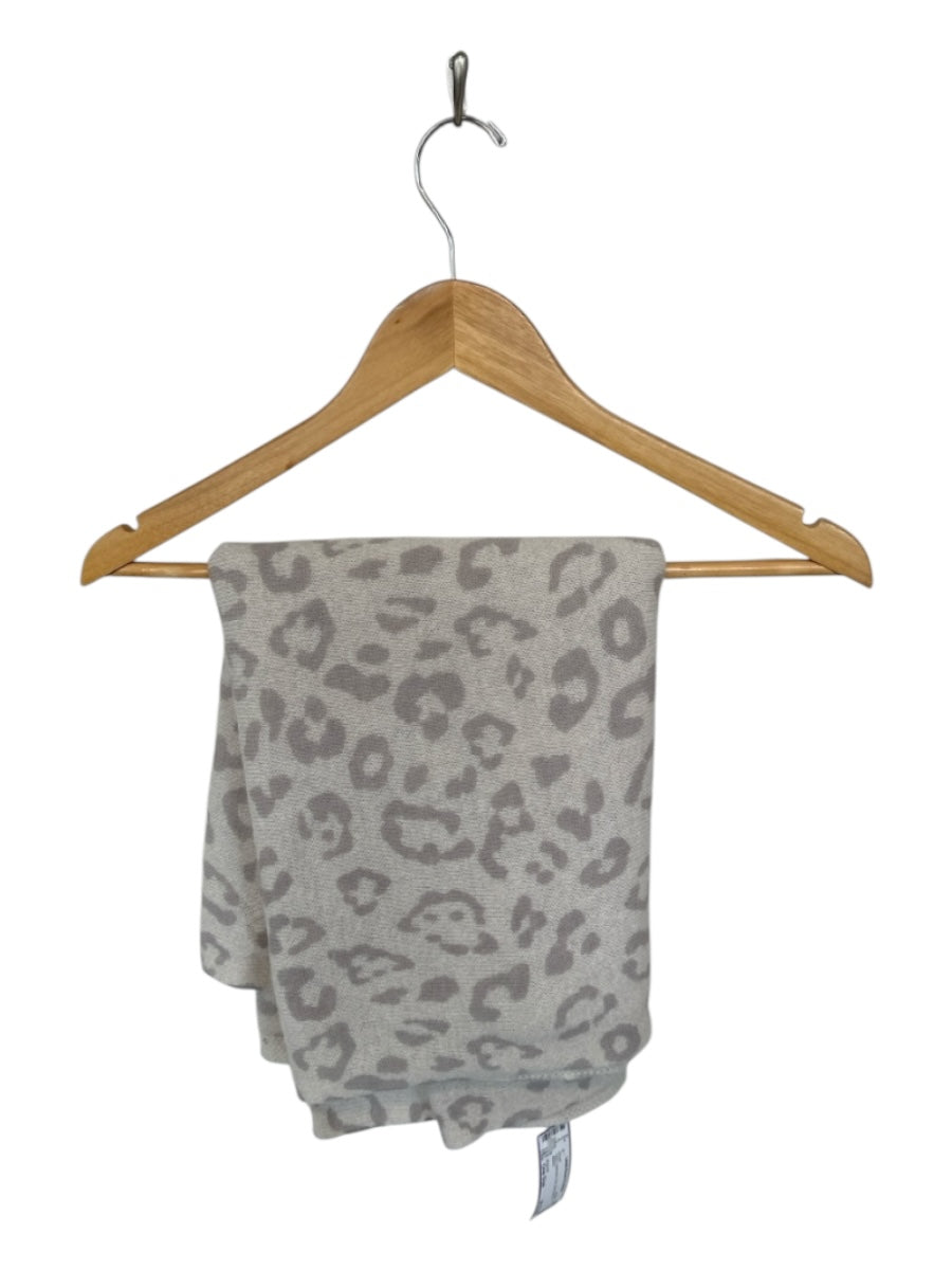 Kinross Gray Cashmere Knit Animal Print Shawl