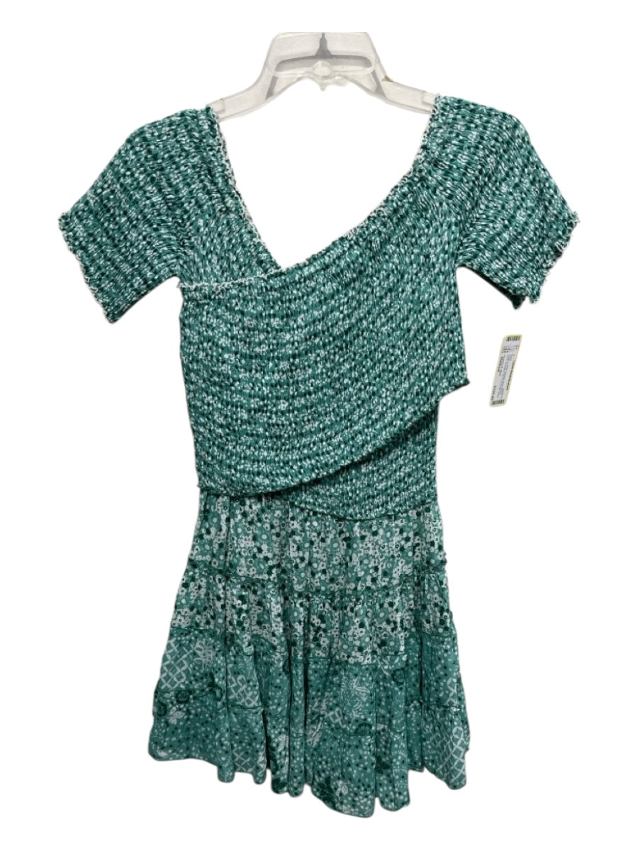 Poupette St. Barth Size Medium Green & White Viscose Short Sleeve Floral Dress