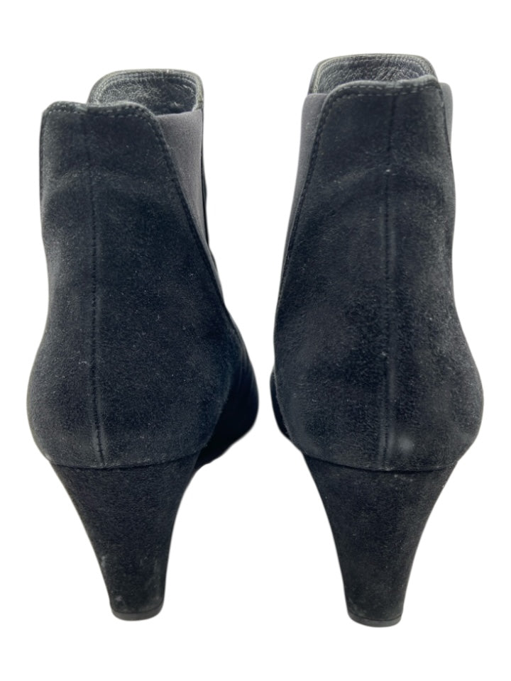 Stuart Weitzman Shoe Size 10 Black Leather Suede Pointed Toe Elastic Booties