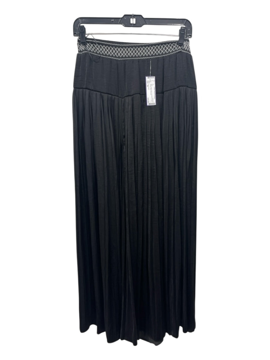 Free People Size XS Black Elastic Waist Embroidered Detail Pleated Maxi Skirt