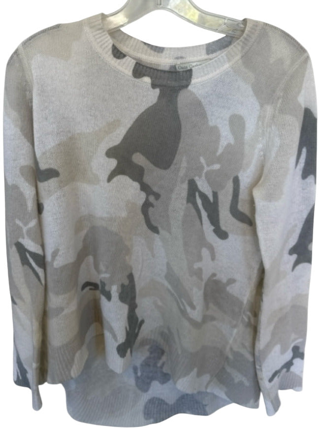 Oats Cashmere Size M Cream & Gray Cashmere Long Sleeve Camo Sweater