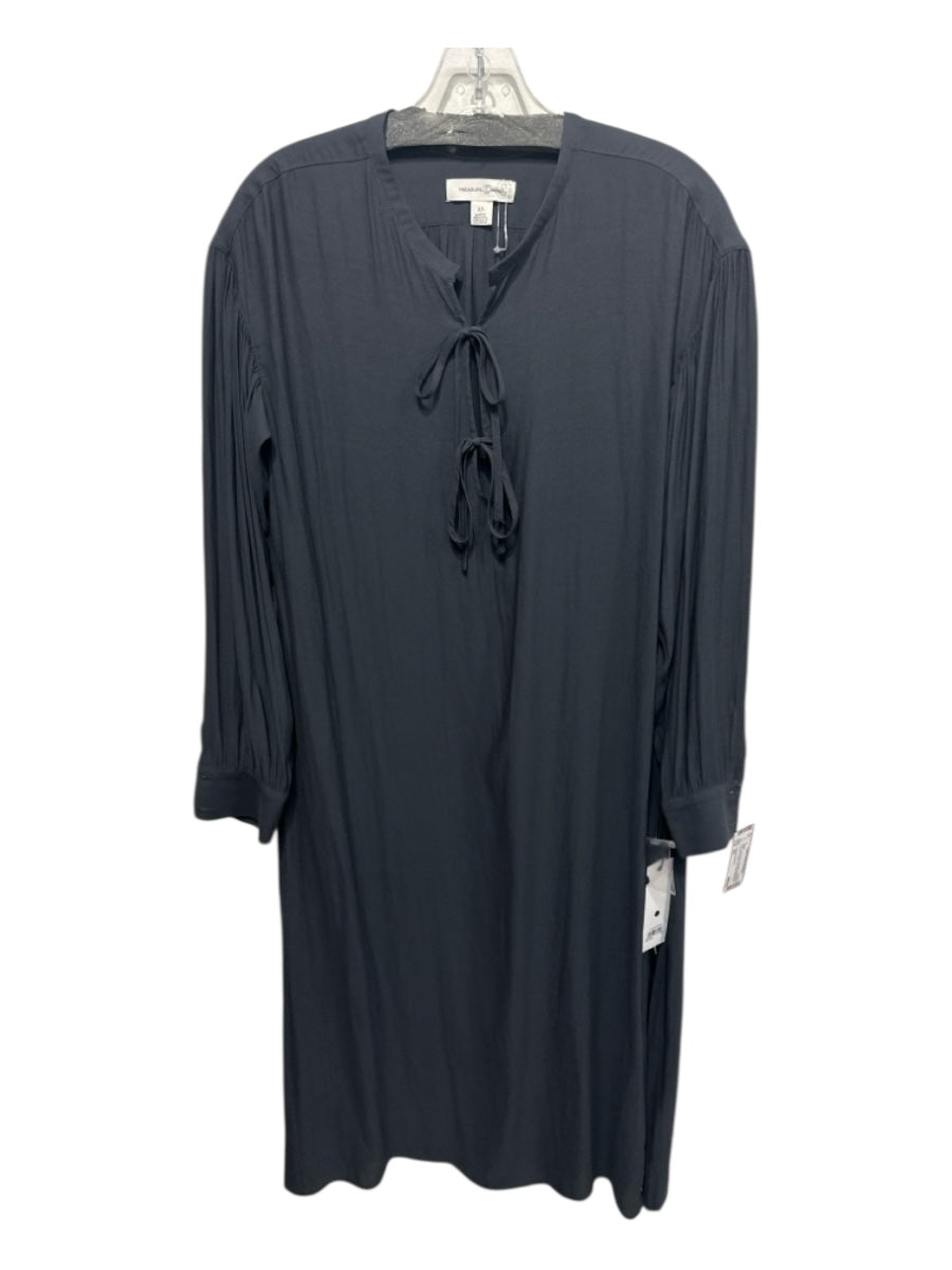 Treasure & Bond Size XS Dark Gray Polyester Long Sleeve V Neck Hanging Dress