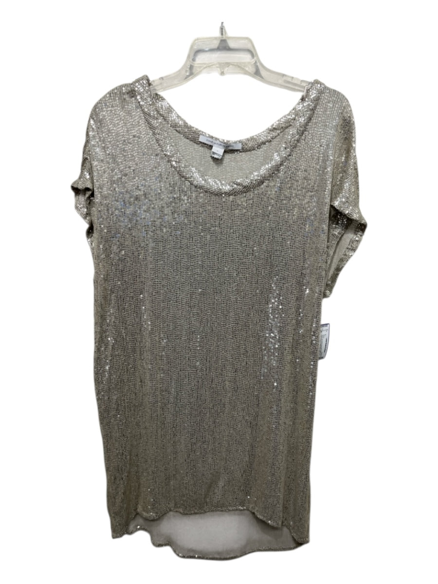 Diane Von Furstenberg Size 4 Silver No Fabric Tag Short Sleeve Wide Neck Dress