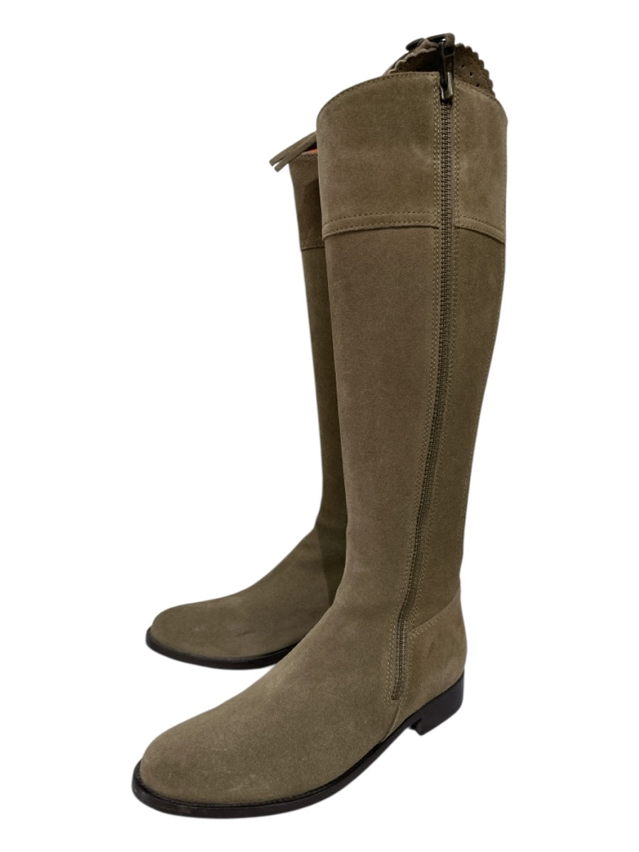 Fairfax & Favor Shoe Size 40 Taupe Suede round toe Side Zip Tassle Detail Boots