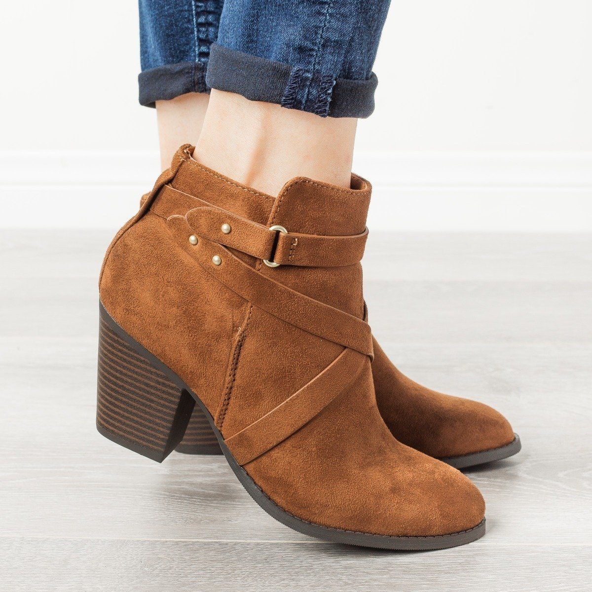 chestnut booties outfit