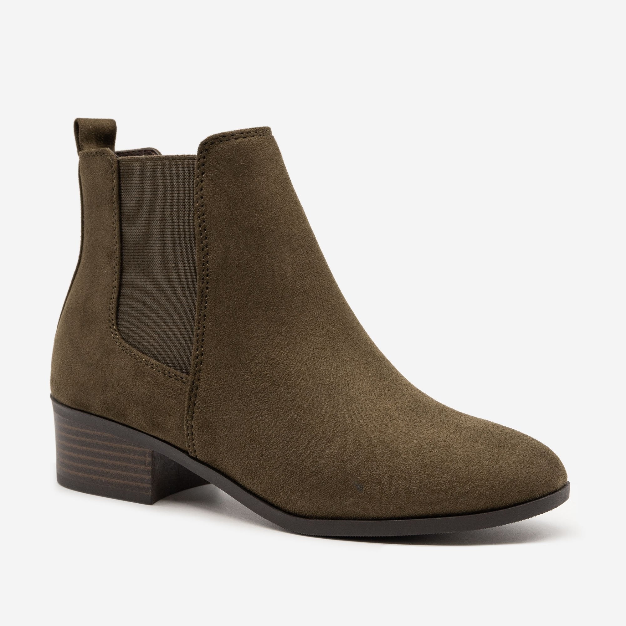 chelsea boots without heel