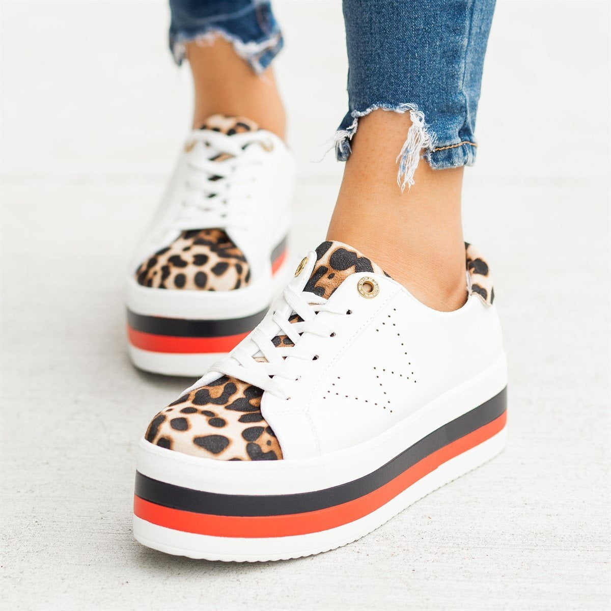 weeboo platform sneakers