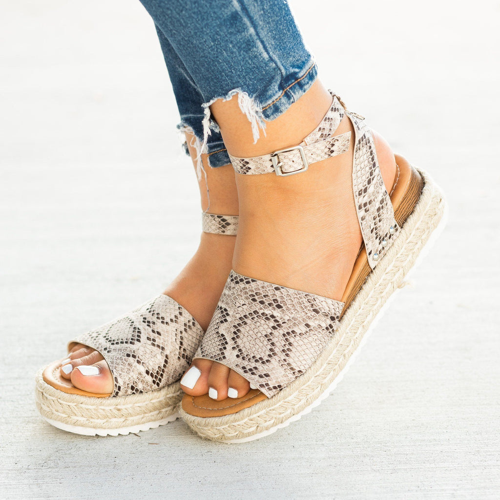 Open-Toed Espadrille Flatform Sandal Wedges - Soho Shoes Mary-2 | Shoetopia