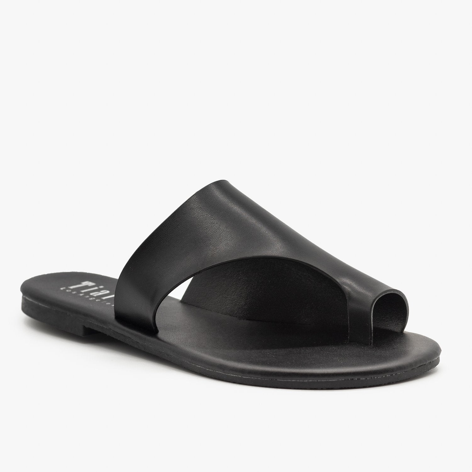 flip flops with toe loop