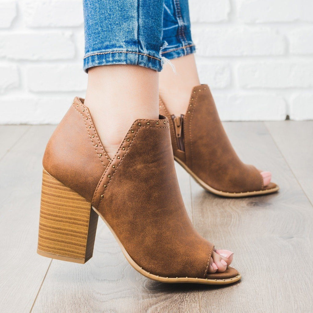 soda peep toe booties