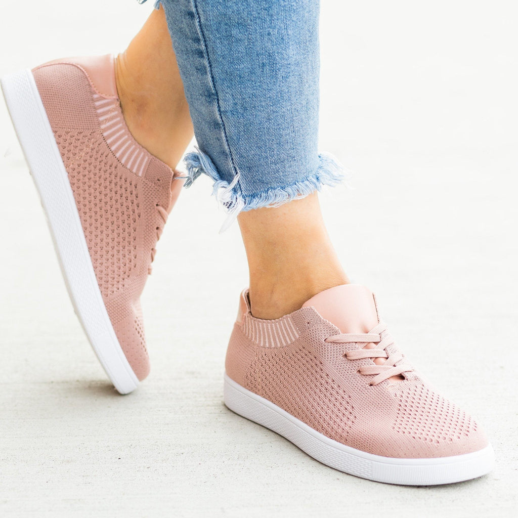 Stylish Pinhole Sneakers Refresh Shoes Tess 01 Shoetopia 6959