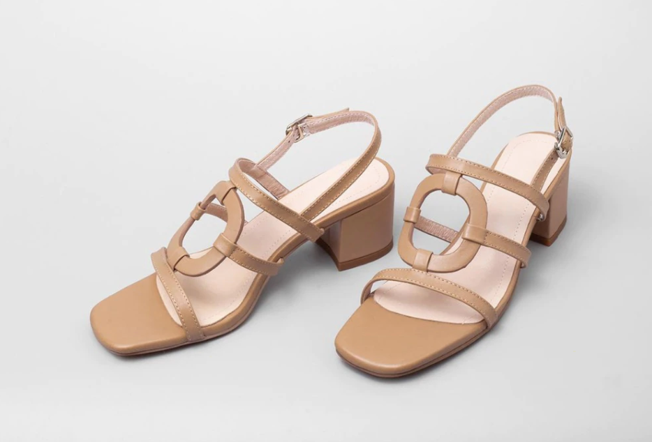 Leather Sandal Color Apricot Size 8.5 for Women