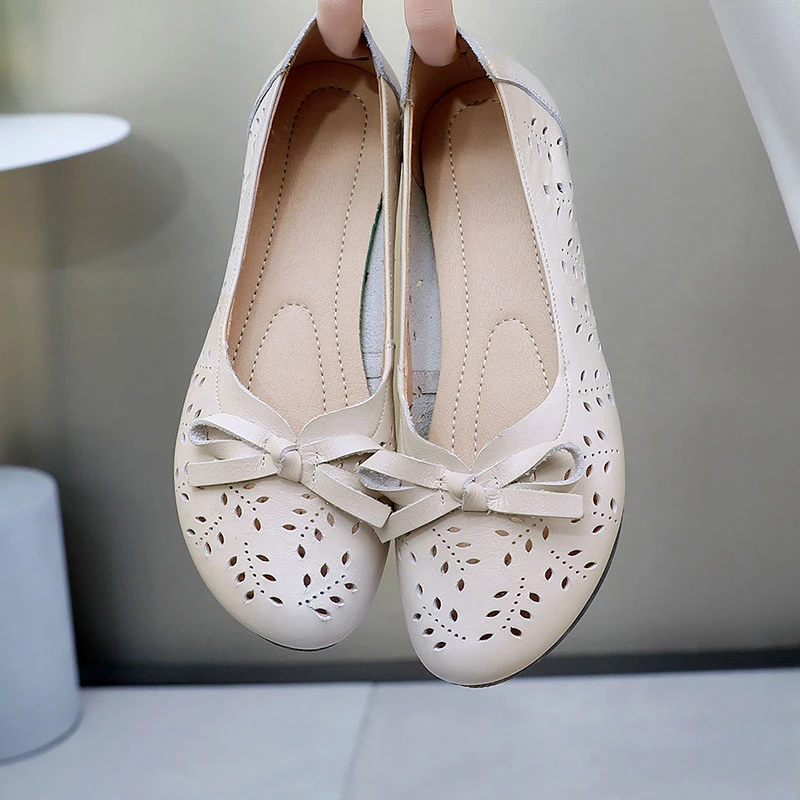 leather flats color beige size 6 for women