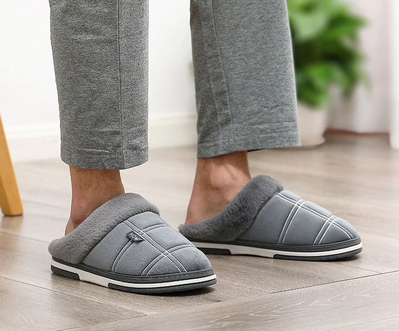 comfortable slipper color gray size 9 for men