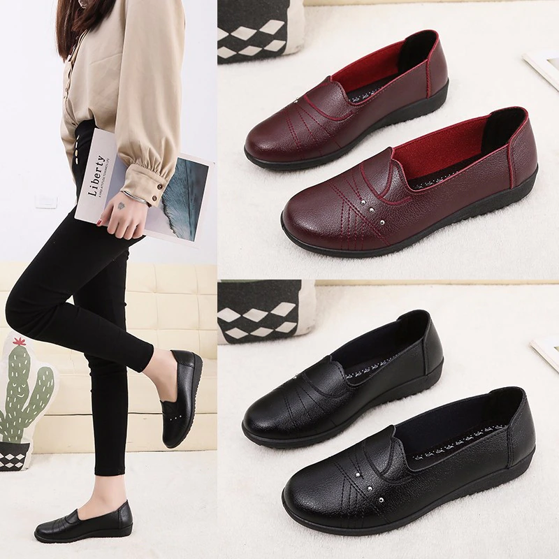 casual leather loafer color black size 6.5 for women
