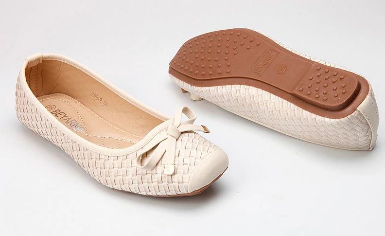 soft flat shoes color beige size 5.5 for women