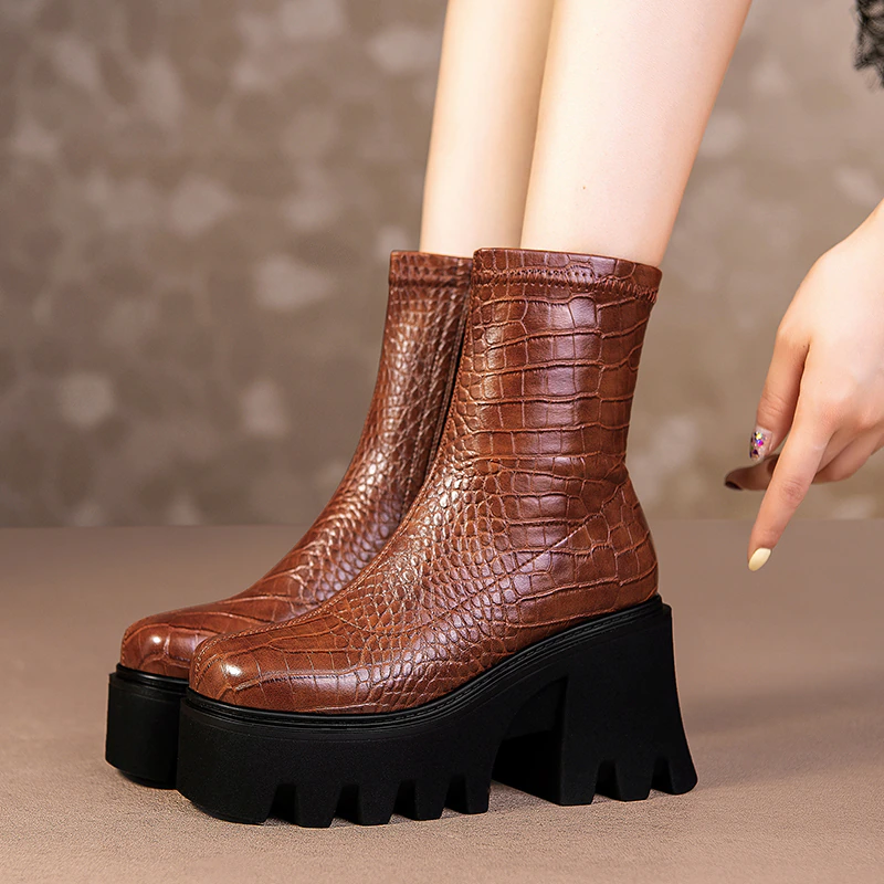 Zipper Platform Boots Color Brown Size 9 for Women