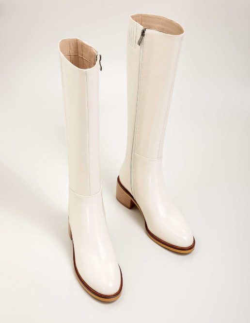 Square Heel Boots Color White Size 4.5 for Women