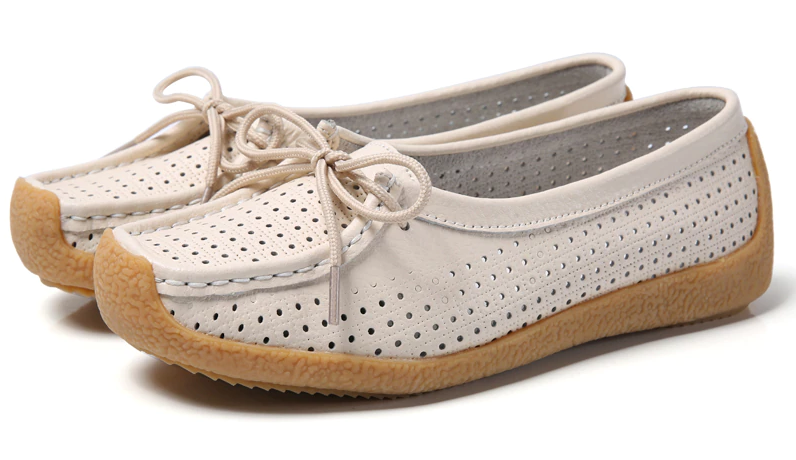 leather flats color beige size 5.5 for women