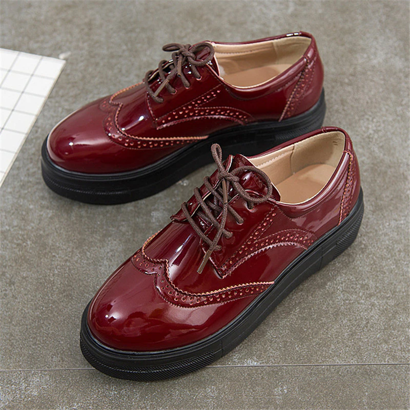 lace up oxford shoes color red size 8 for women