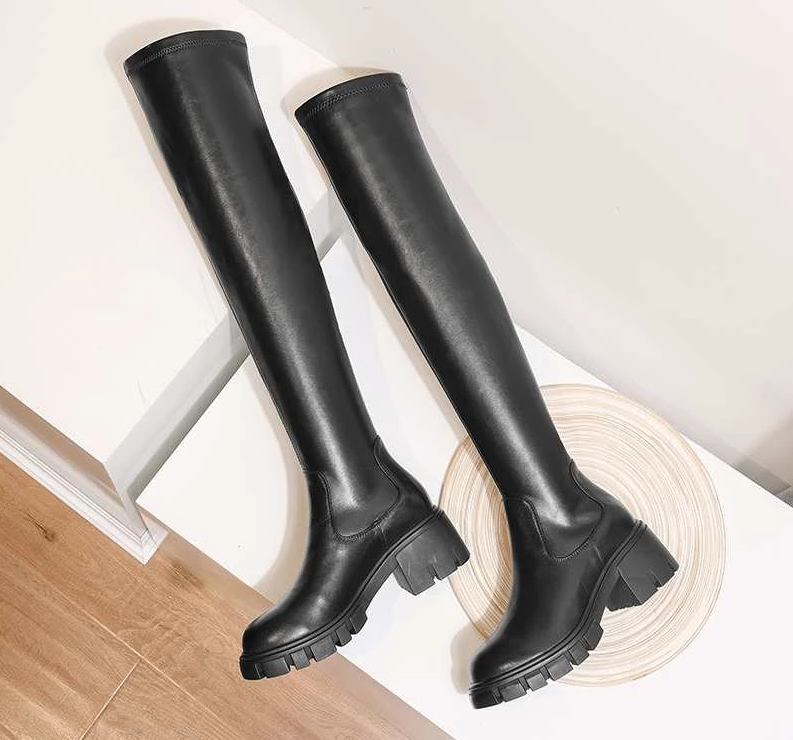 Winter Leather Boots Color Black Size 5.5 for Women