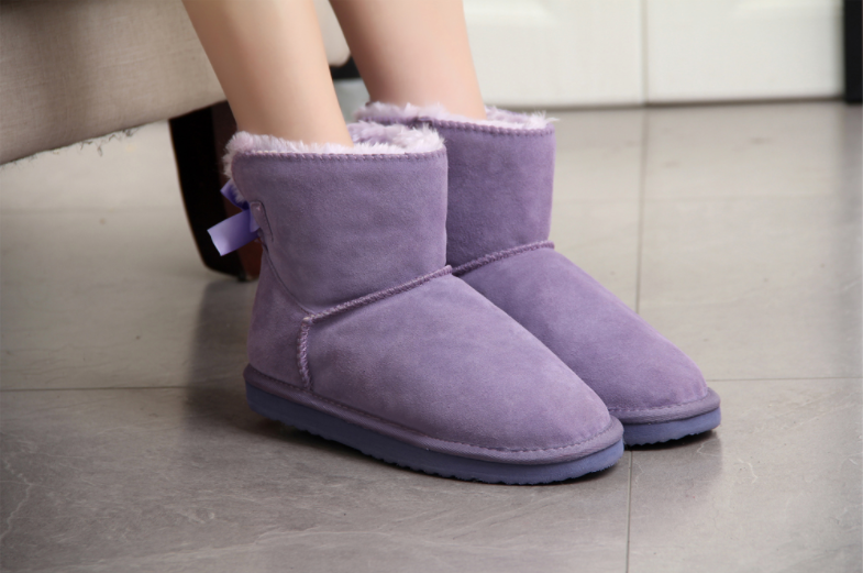 Snow Boots Color Purple Size 9.5 for Women