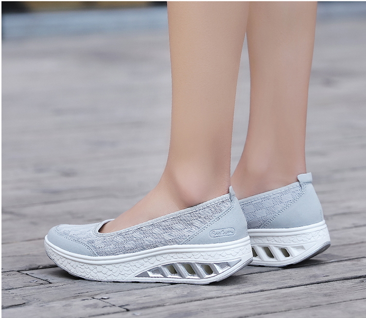 Lois Women's Platform Slip-On Shoes | Ultrasellershoes.com – Ultra ...