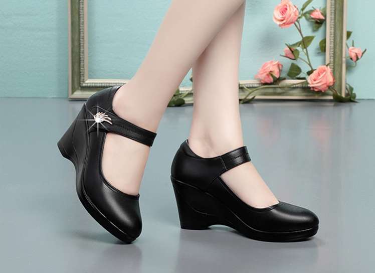 dress platform shoes color black size 8.5 for women