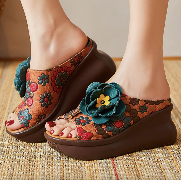 platform mule color brown size 7 for women