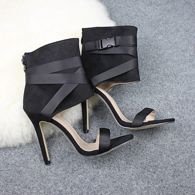 Sandal Color Black Size 8 for Women