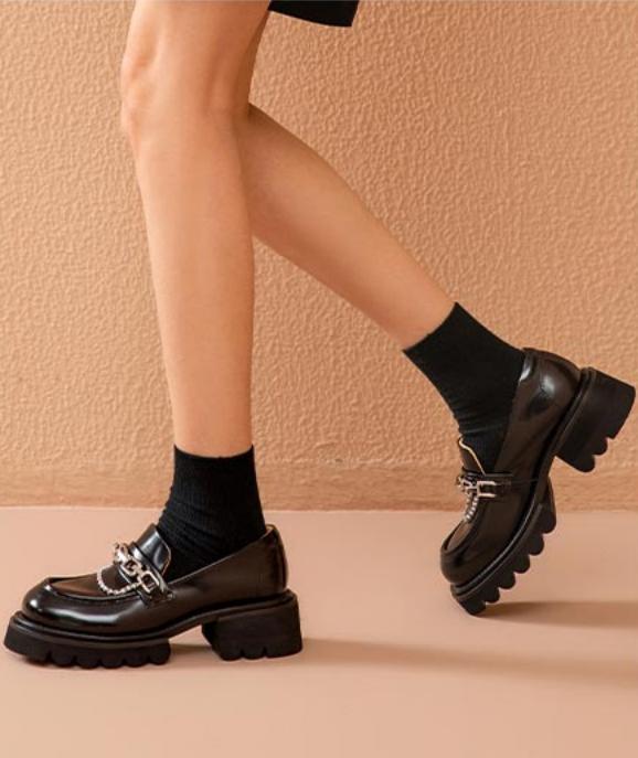 high quality platform shoes color black size 7.5 for women