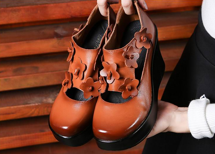 round toe platform shoes color brown size 6 for women