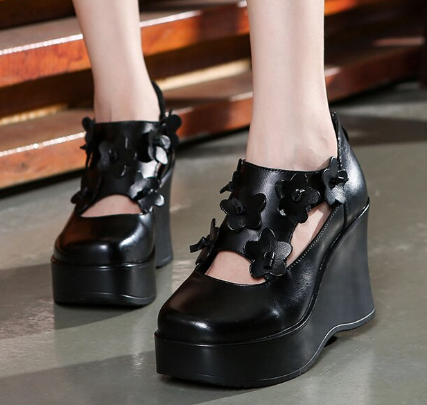 platform shoes color black size 7.5 for women