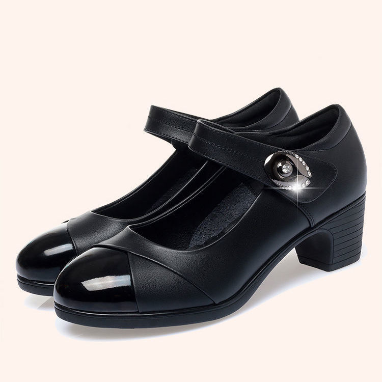 Pump Shoes Color Black Size 5.5 for Women