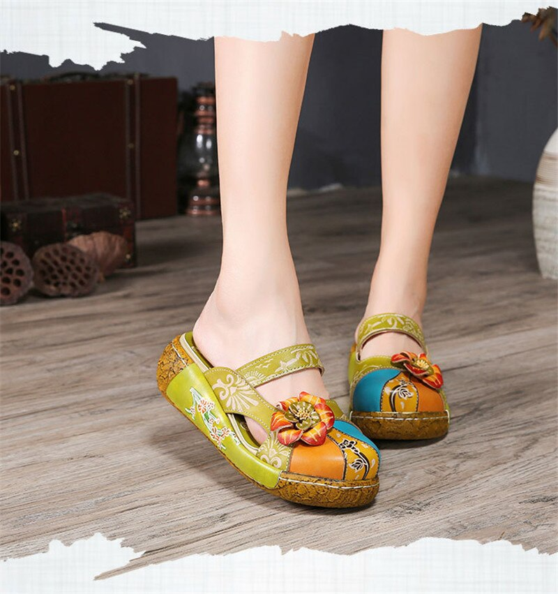 leather clogs color green size 8 for women