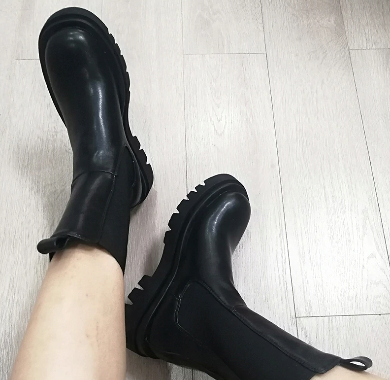 Mid Calf Autumn Boots Color Black Size 8.5 for Women