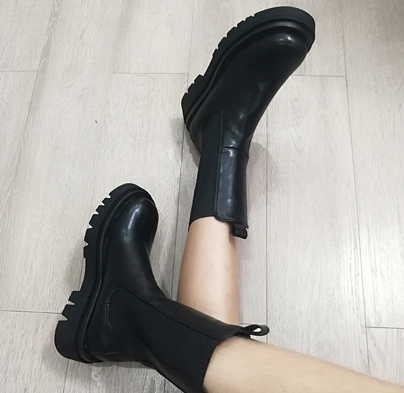 Mid Calf Autumn Boots Color Black Size 7 for Women