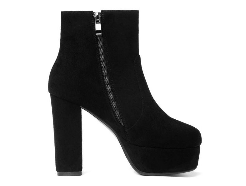 Ankle Length Boots Color Black Size 5 for Women