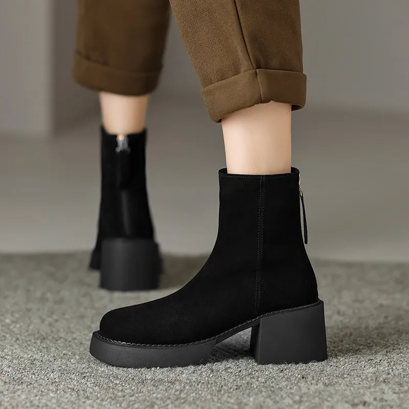 Square Heel Boots Color Black Size 5.5 for Women