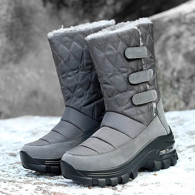 Mid-Calf Snow Boots Color Gray Size 5 for Women