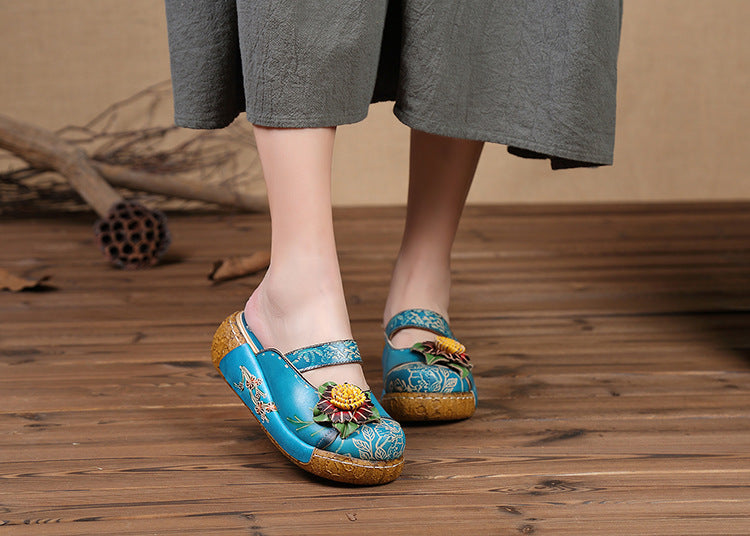 Casual Clogs Color Blue Size 6.5 for Women